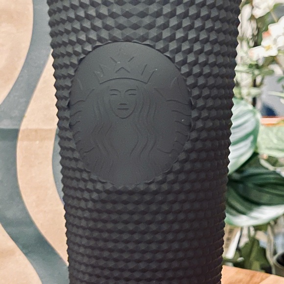Starbucks Matte Black Studded Cold Cup ๐ค - Picture 6 of 11